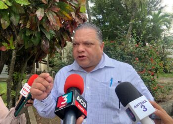 Mario Díaz saluda intervención del INTRANT contra rutas que aumentaron ilegalmente los pasajes en Santiago