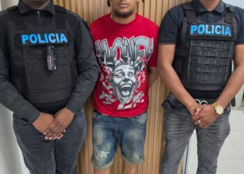 Policía Nacional arresta a hombre por presunta captación y manipulación de adolescente en Los Alcarrizos