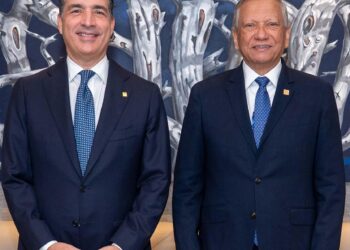 Banreservas y Banco Popular abordan retos y oportunidades del sistema financiero nacional