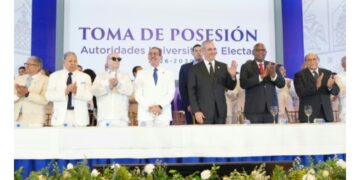 Con la presencial del presidente Abinader,nuevo rector de la UASD, Jorge Asjana asume  cargo, para el periodo 2026-2030