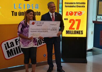 LEIDSA entrega RD$ 27 millones a Dominicana residente en España ganadora del Loto