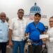 Gobierno entrega ayudas económicas a comerciantes afectados por ampliación de avenida Los Beisbolistas en Manoguayabo