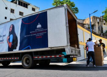 INABIE avanza en la distribución de utilería de cara al inicio del año escolar 2026-2027