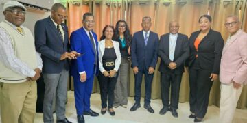 SNTP-SDE realiza visita de cortesía al Obispo de la Diócesis Stella Maris, Monseñor Manuel Ruiz de la Rosa
