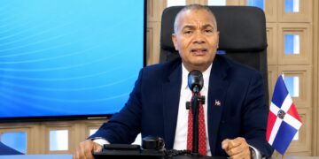 “K Día con Eddy Bueno”, cuatro años dando voz a la ciudadanía desde la televisión dominicana