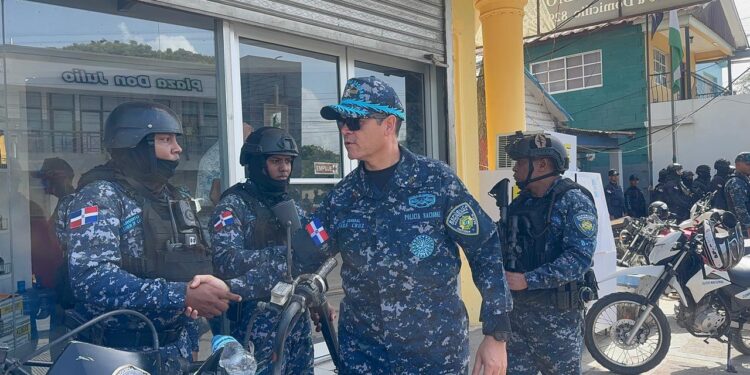 Policía Nacional desmiente supuesto ataque a tiros contra director general en Navarrete