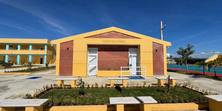 Gobierno sobrepasa las 1,200 aulas nuevas incorporadas para el inicio del nuevo año escolar 2026-2027