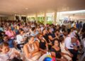UASD habilita espacio bajo techo para familiares de graduandos