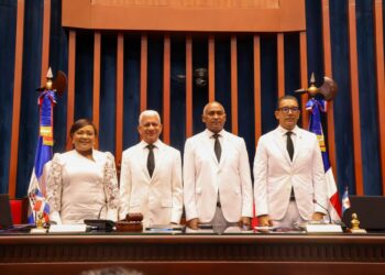 Senado de la República juramenta Bufete Directivo para el período legislativo 2026-2027