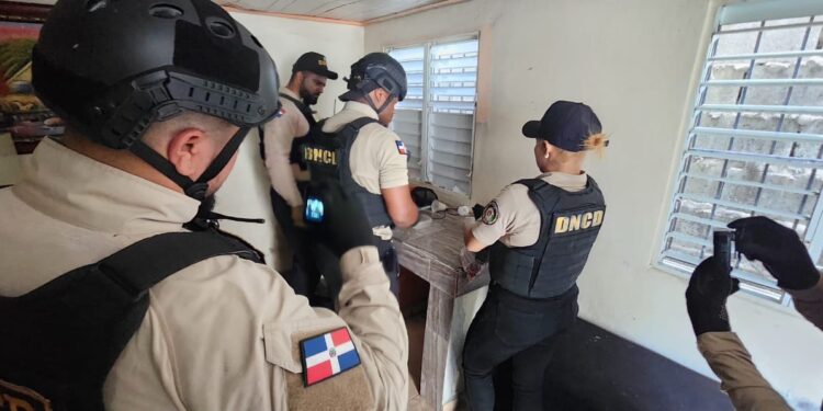 Operatividad en Monseñor Nouel, La Vega y Sánchez Ramírez concluye con más de 15,700 gramos incautados