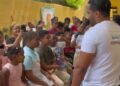 Fundación Juventud por Mi Barrio, Mujeres al Volante y CNTU llevan alegría y útiles escolares a niños de Buenos Aires de Herrera