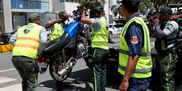 INTRANT y DIGESETT intensifican operativos contra motociclistas que infringen la Ley de Tránsito