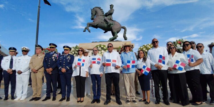 Conmemoran el 187 aniversario del natalicio del héroe nacional general Gregorio Luperón