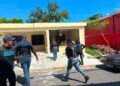 Dicrim desmantela puntos de drogas, ocupa narcóticos y apresa varias personas en flagrante delito en Sabana Perdida, SDN