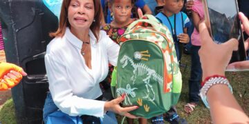 FEDART y Media Luna impactan a más de 50 niños de La Barquita con Operación Mochila 2026