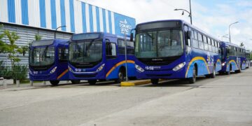 OMSA relanza corredor Domingo Savio con 10 autobuses reformados
