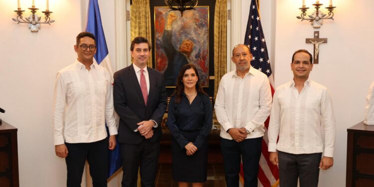 Sistema 911 fortalece vínculos de cooperación tecnológica con Estados Unidos