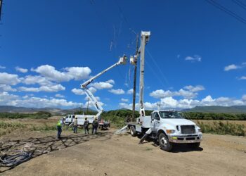 ETED ejecuta adecuaciones en líneas de transmisión para facilitar construcción de la Circunvalación de Navarrete