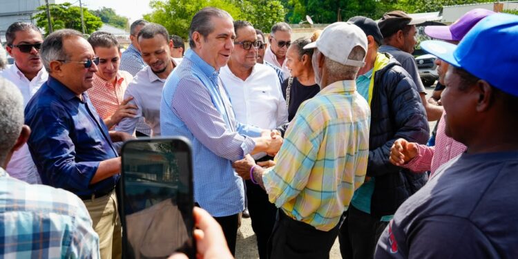 Francisco Javier García escucha a sectores productivos de La Vega afirma retomará existosas políticas públicas de Danilo Medina en el sector agropecuario