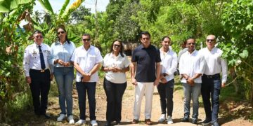 David Collado deja iniciada nuevas obras en Arroyo Barril, Samaná.