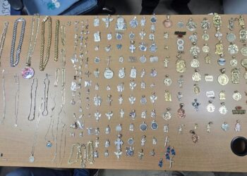 Policía recupera parte de las prendas robadas de joyería en Santiago, valoradas en RD$1.4 millones