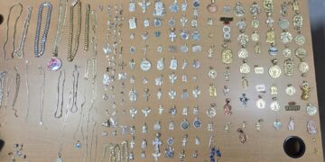 Policía recupera parte de las prendas robadas de joyería en Santiago, valoradas en RD$1.4 millones