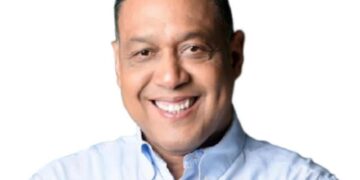Alfredo Pichardo plantea «crisis de representación» y propone Mesa de Seguimiento Empresarial en Santo Domingo Este