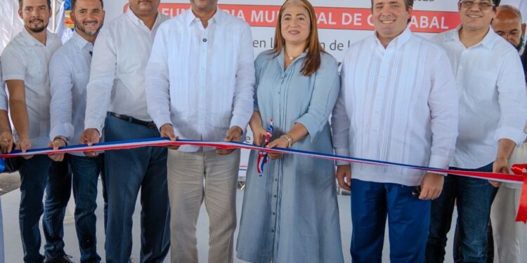 LMD destina más de RD$27 millones de pesos a obras y servicios municipales para la gente de Guayabal