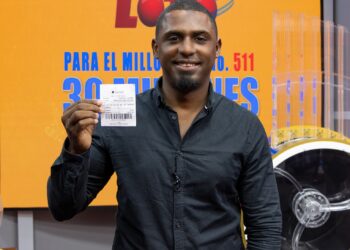 LEIDSA informa que taxista es ganador de 30 millones de pesos.