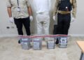 Detienen español con 20 paquetes de presunta cocaina ocultos en su equipaje