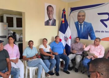 Diputado Ramón Raposo asegura consolida liderazgo en SDN con encuentros focalizados con líderes sociales y comunitarios