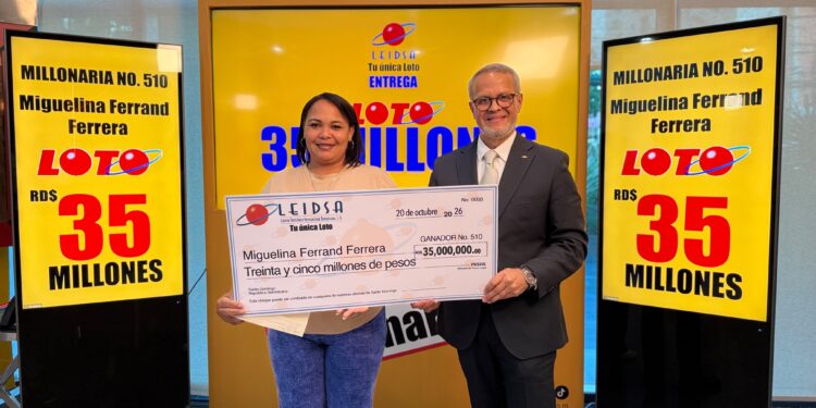 LEIDSA entrega RD$35 millones a empleada privada ganadora del Loto
