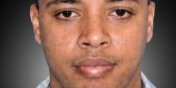 Fue conducido hacia la justicia presumiblemente el creador de contenido Manola TV, habia sido acusado de difamación