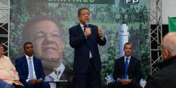 Leonel Fernández desarrollará agenda de tres días en Santiago este fin de semana