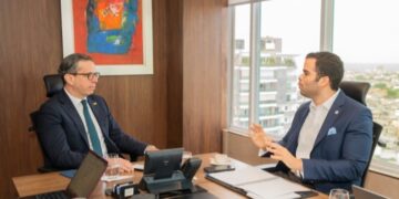 Vicente Sánchez y CONEP unen esfuerzos para convertir la Ley Nacional STEM en oportunidades