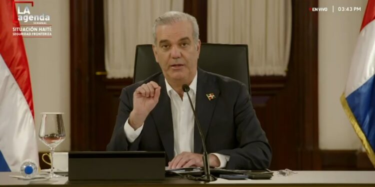 Presidente Abinader advierte no permitirá bandas haitianas a menos de 20 kilómetros de la frontera y asegura la misma se encuentra en su mayor nivel de protección
